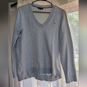 Tommy Hilfiger Gray Sweater
